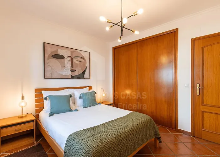 Apartment Garden Park By Acasadascasas